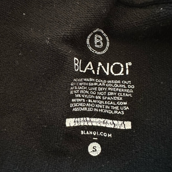 Blanqi Maternity Leggings in Black - Picture 4 of 4